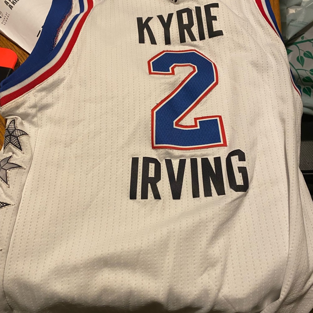 Kyrie irving 2015 all star game jersey! Youth medium size! Great condition!